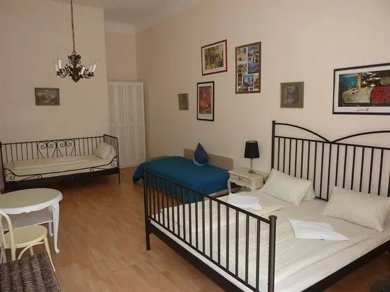 Hotel Pension Waizenegger am Kurfürstendamm
