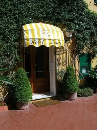 Hotel Pensione Monti - Dış Mekan