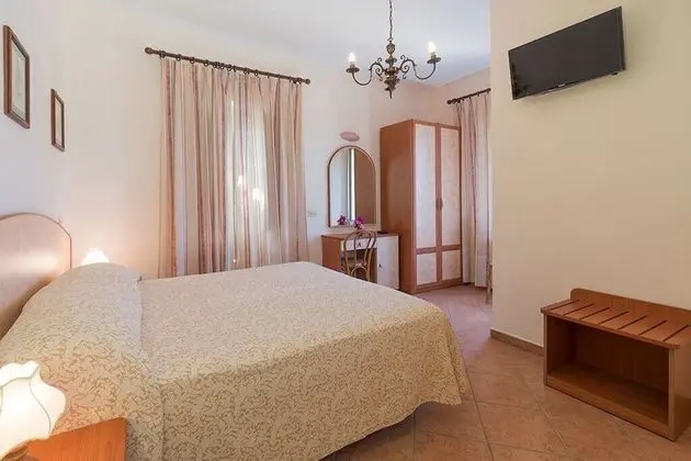 Hotel Pensione Monti - Oda