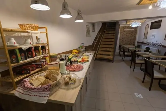Pensiunea Kant - Yerinde Yemek