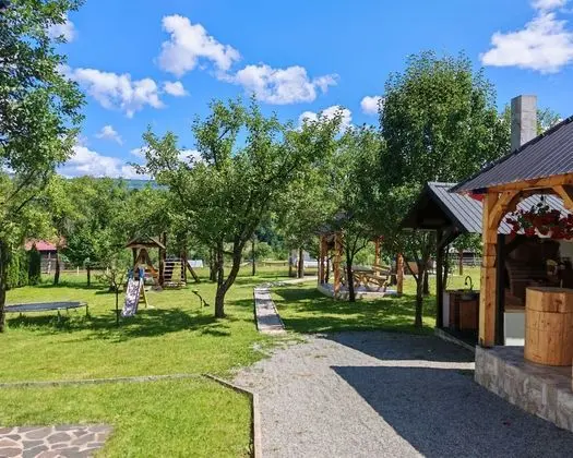 Pensiunea Maramures Landscape - Dış Mekan