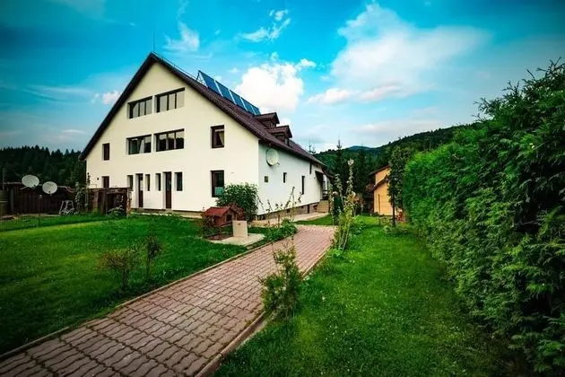 Pensiunea Poiana Cristian