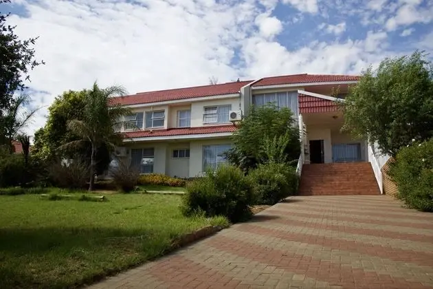 Pentagon Guesthouse - Dış Mekan