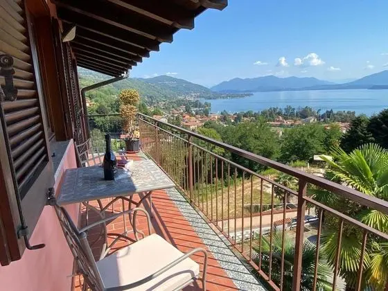 Penthouse Andrea in Meina