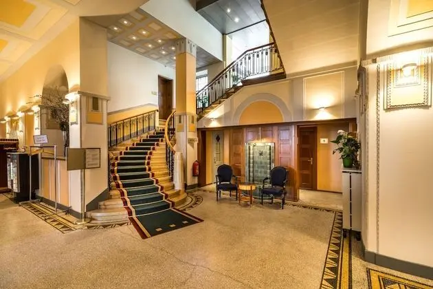 Penthouse by Art Deco Hotel Montana - Lobi