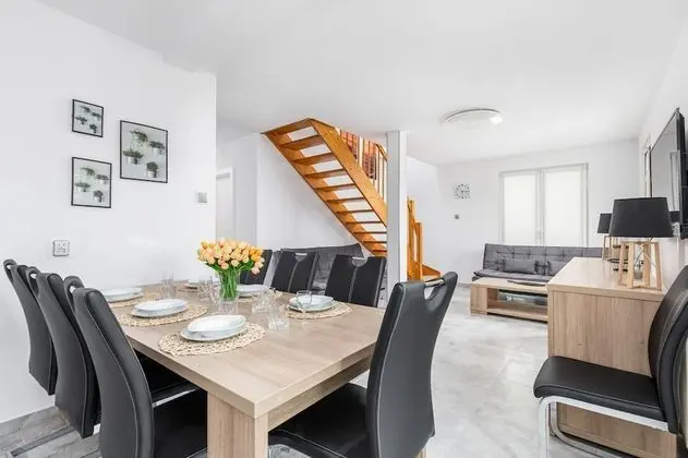 Penthouse Baltic Park 16/331 by Renters - Öne Çıkan Resim