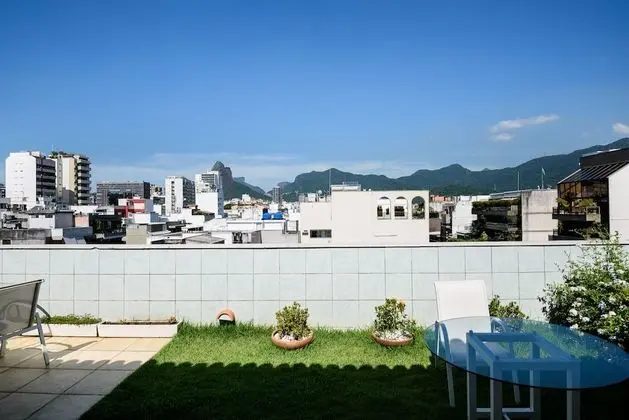 Penthouse for Couples With Incredible Views in Ipanema Cavirio Mqc502