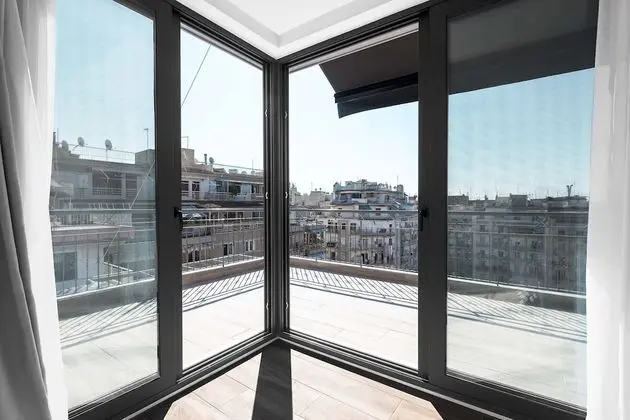 Penthouse Level 8 Nilie Hospitality MGMT