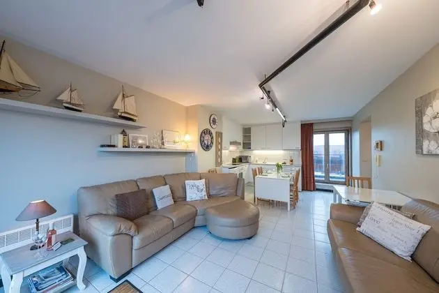 Penthouse Lydia - Öne Çıkan Resim