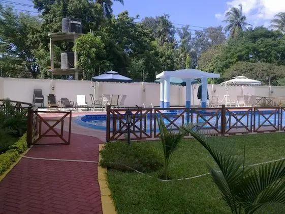 Penthouse Near the Beach with WiFi - Havuz