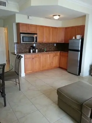 Penthouse One Bedroom Ocean View on Hollywood Beach - Oda