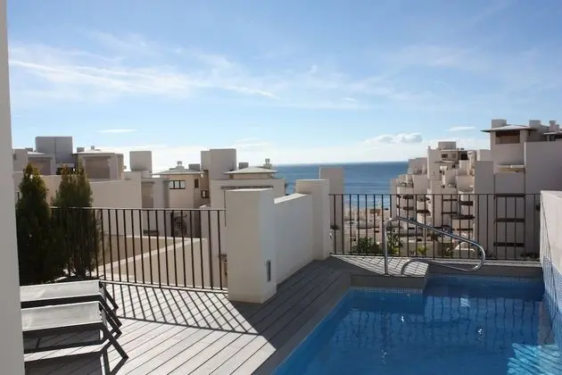Penthouse With Private Pool Near Beach - Havuz