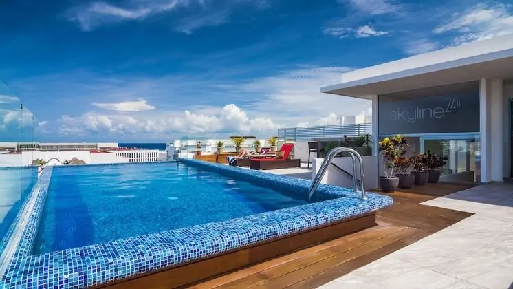 Penthouse Skyline 2BR 2BathR & Balconies - Havuz