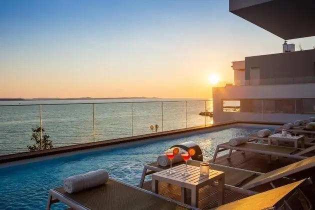 Penthouse Suite Arben - Havuz