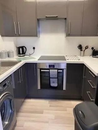 Penthouse Waterfront Apartment - St Neots - İç Mekan