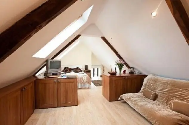 Pentre Riding Stable and Accommodation - Lobi
