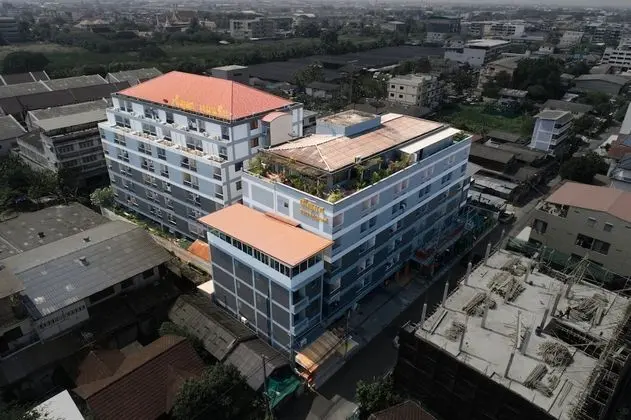 Penyos Service Apartment