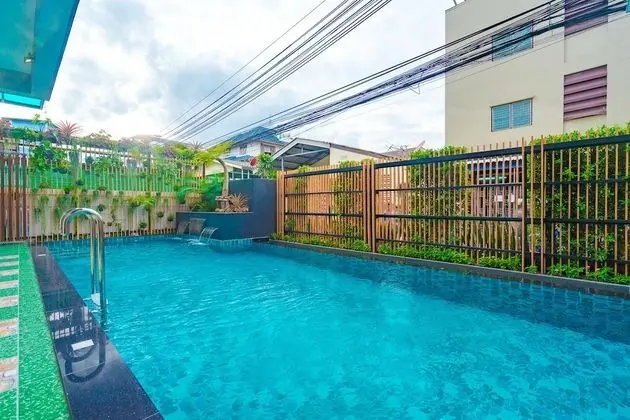Penyos Service Apartment - Havuz