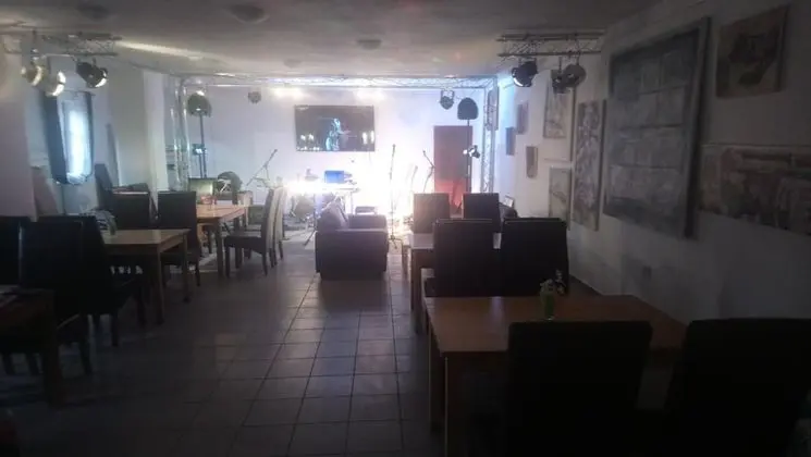 Penzion a Restaurace Na Jízdárně - Yerinde Yemek
