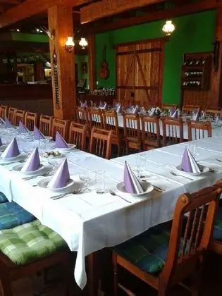 Penzion Country Steak Restaurant - Yerinde Yemek