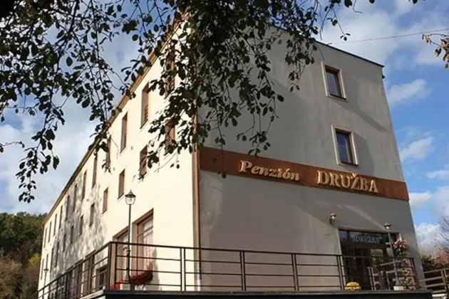 Penzión DRUŽBA Bojnice - Dış Mekan