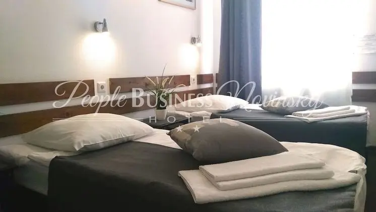 People Business Novinsky Hotel