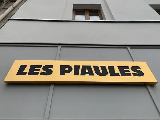 The People - Paris Nation - Dış Mekan
