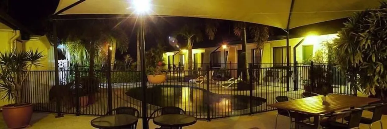 Peppercorn Motel - Havuz