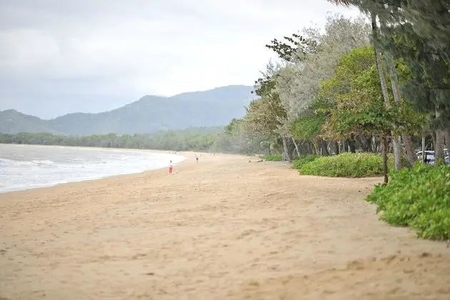 Peppers Beach Club and Spa - Palm Cove - Plaj