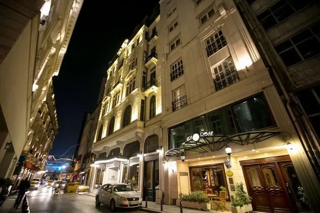 Pera Rose Hotel