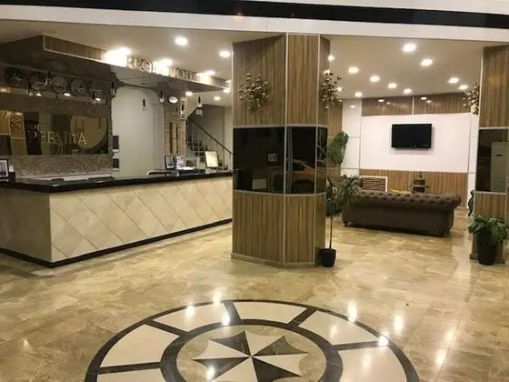 Perama Hotel - Lobi