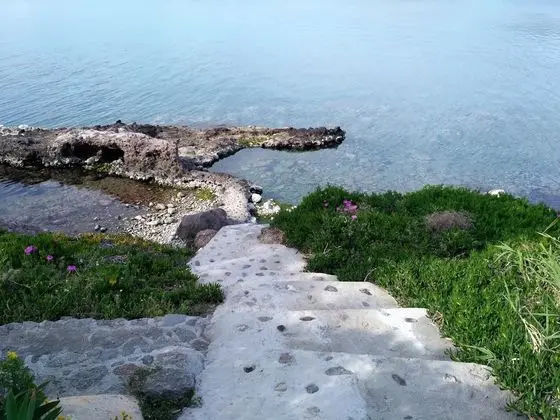 Perdika Mare Guesthouse & Café