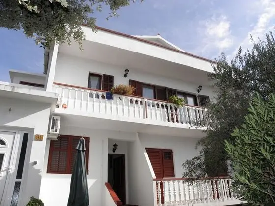 Pere - Parking and Barbecue - A1 - Dış Mekan