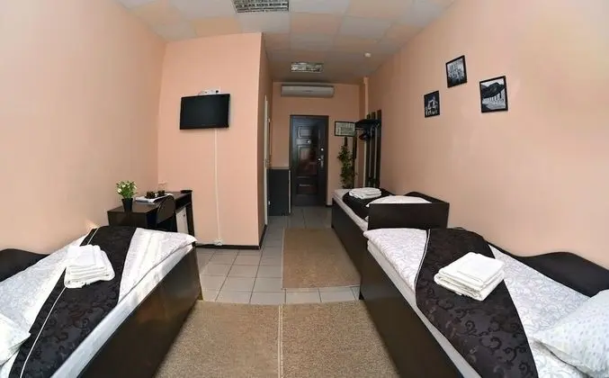 Perekrestok Hotel - Oda