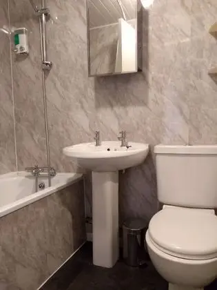 Perfect City Center Location, Parking, 4 Beds - Oda