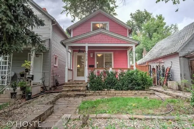 Perfect Cottage Downtown Great Patio! - Öne Çıkan Resim