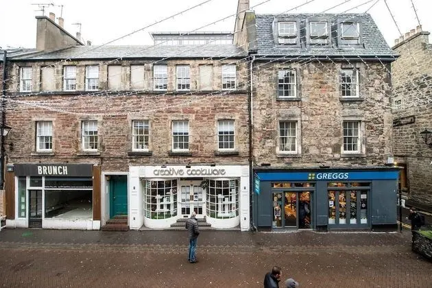 Perfect Location! Charming Rose St Apt for Couples