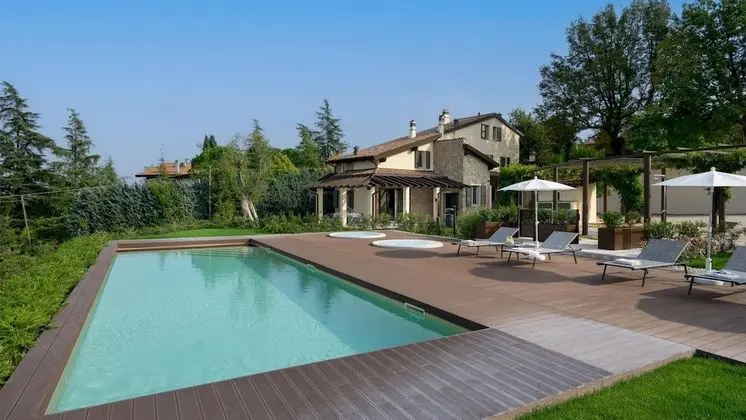 Villa Pergola 8 in Bologna