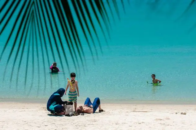 Perhentian Island Resort, Terengganu - Plaj