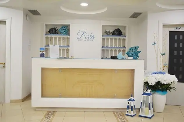 Hotel & Resort Perla - Lobi