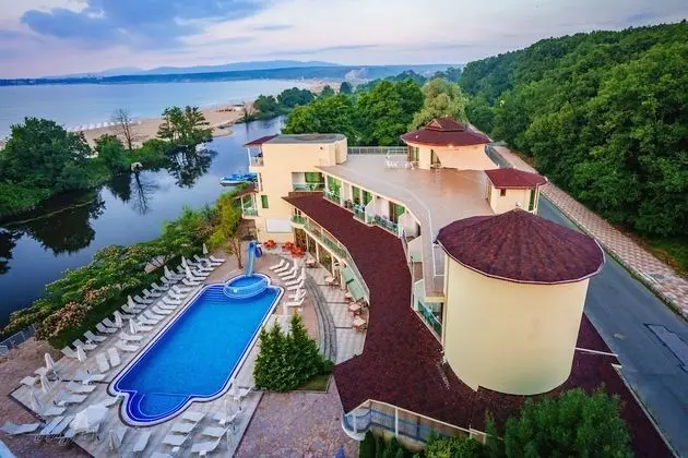 Perla Sun Park Hotel - Dış Mekan