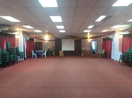 Persatuan Kebajikan Sri Sakthi Ashram - Hostel - İş / Konferans