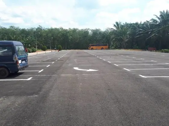 Persatuan Kebajikan Sri Sakthi Ashram - Hostel - Otopark
