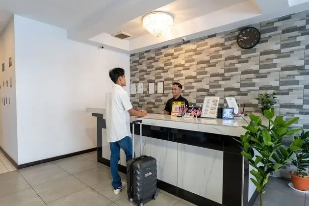 PERTAMA LODGE