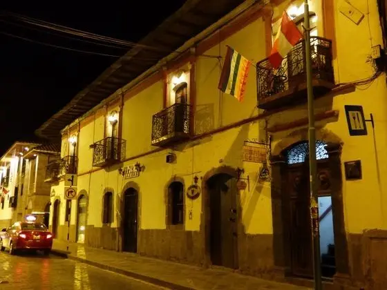Peruvian Hostal - Hostel - Dış Mekan