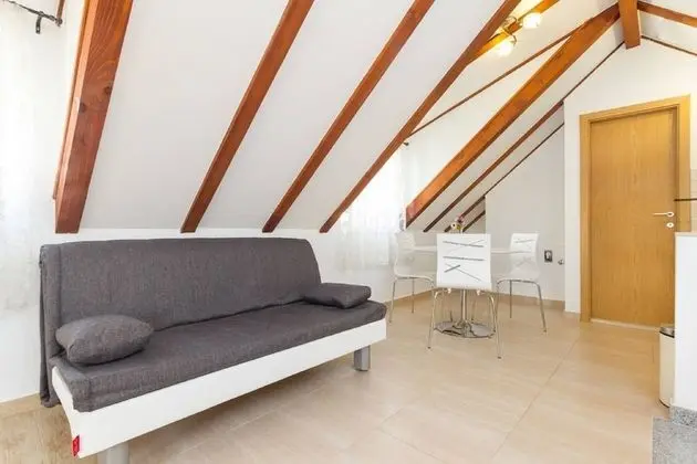 Peruzovic Rooms & Apartments - Oda Düzeni