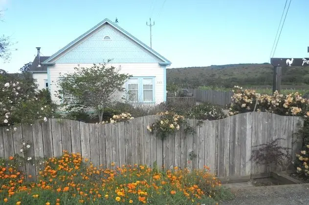 Pescadero Creek Inn - 1