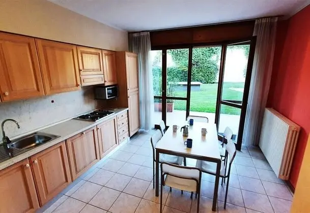 Peschiera 500m From Train Station & Lake