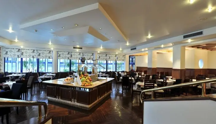 Pestana Cascais Ocean & Conference Aparthotel - Yeme / İçme