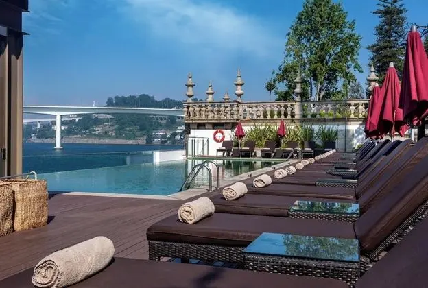Pestana Palacio do Freixo - Havuz